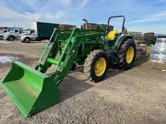 2025 John Deere 5075M